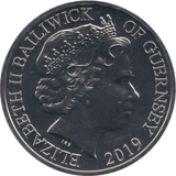 2019 GUERNSEY 75TH ANNIVERSARY D DAY FIVE POUND COIN (BU) - WORLD COINS - Cambridgeshire Coins